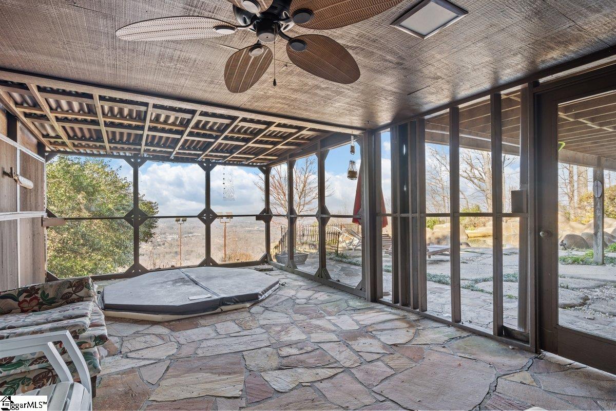 955 Altamont Road Greenville, SC 29609 - Photo 29 of 36