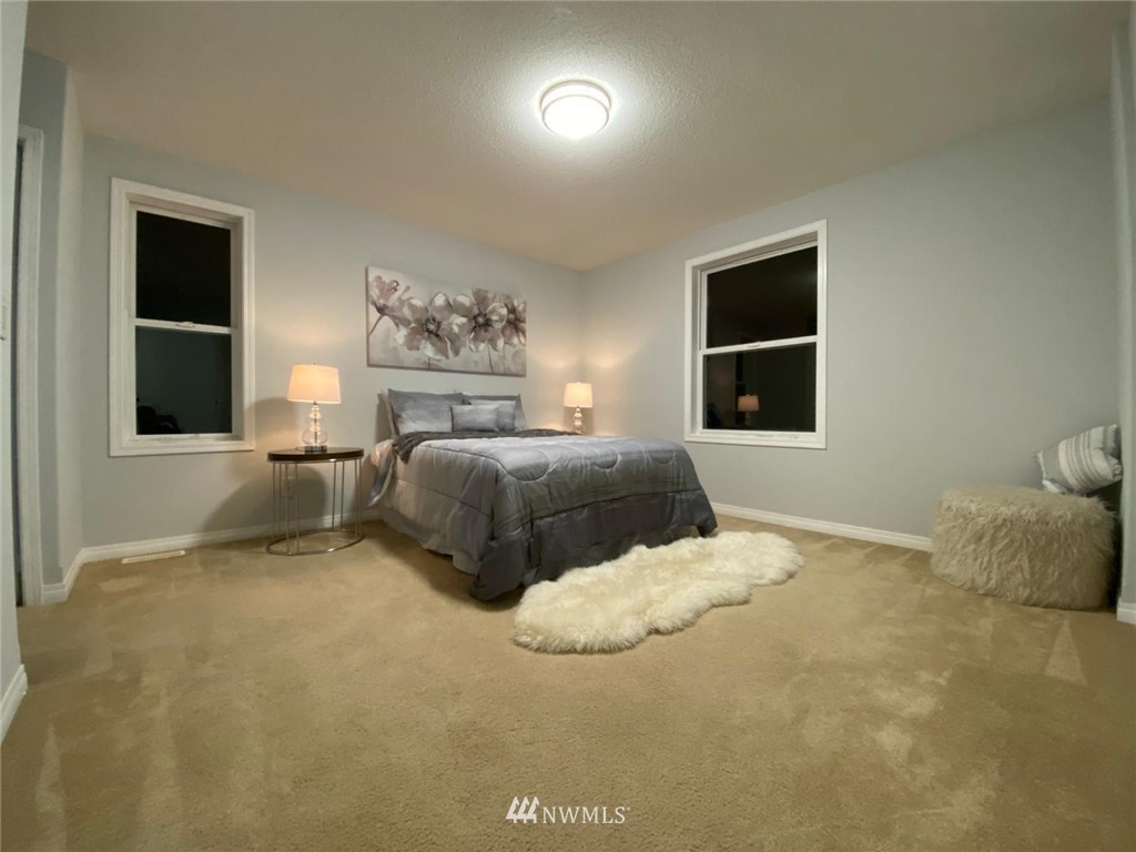12423 10th Lane Southwest Burien, WA 98146 - Photo 18 of 26