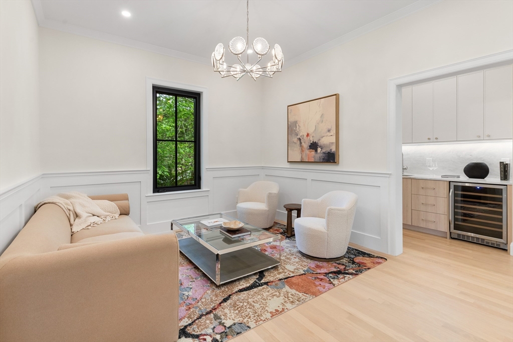 92 Hill Street Lexington, MA 02421 - Photo 7 of 41
