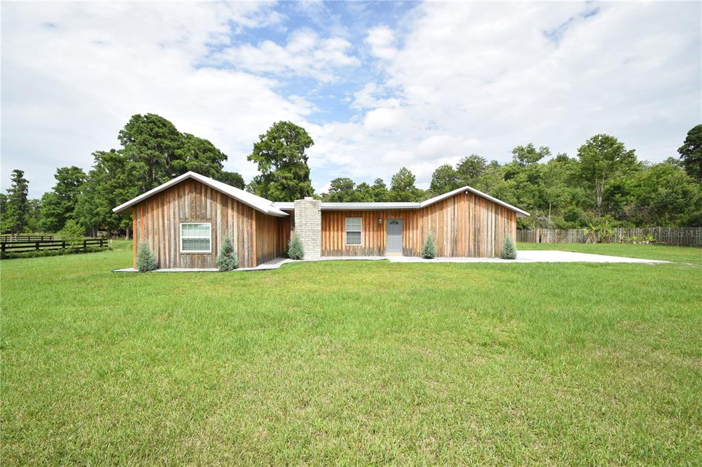 210 Josh Reynolds Road Lakeland, FL 33801 - Photo 11 of 35