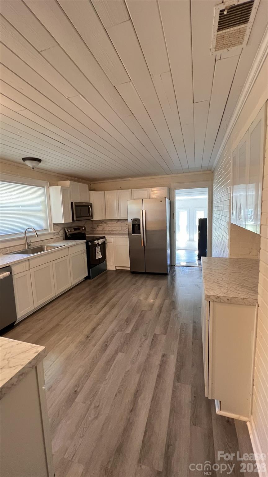 7077 Long Island Road Catawba, NC 28609 - Photo 6 of 30