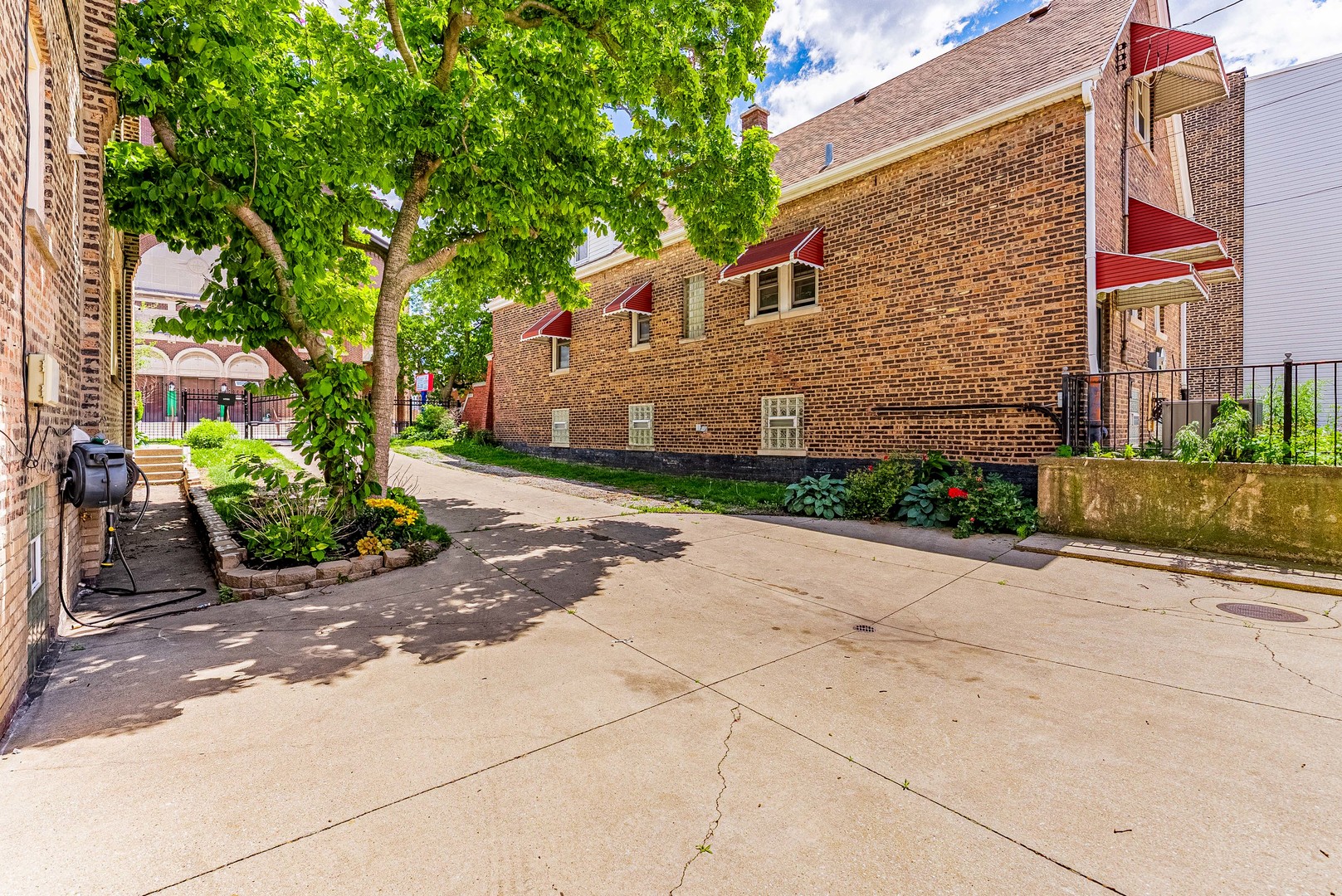 2844 South Throop Street Chicago, IL 60608 - Photo 41 of 45