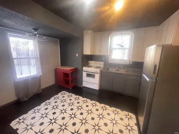 $89,900 | 111 Bungalow Drive, Logansport, IN 46947