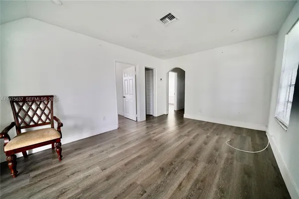 $2,500 | 3376 Northwest 49th Street, Unit B, Miami, FL 33142
