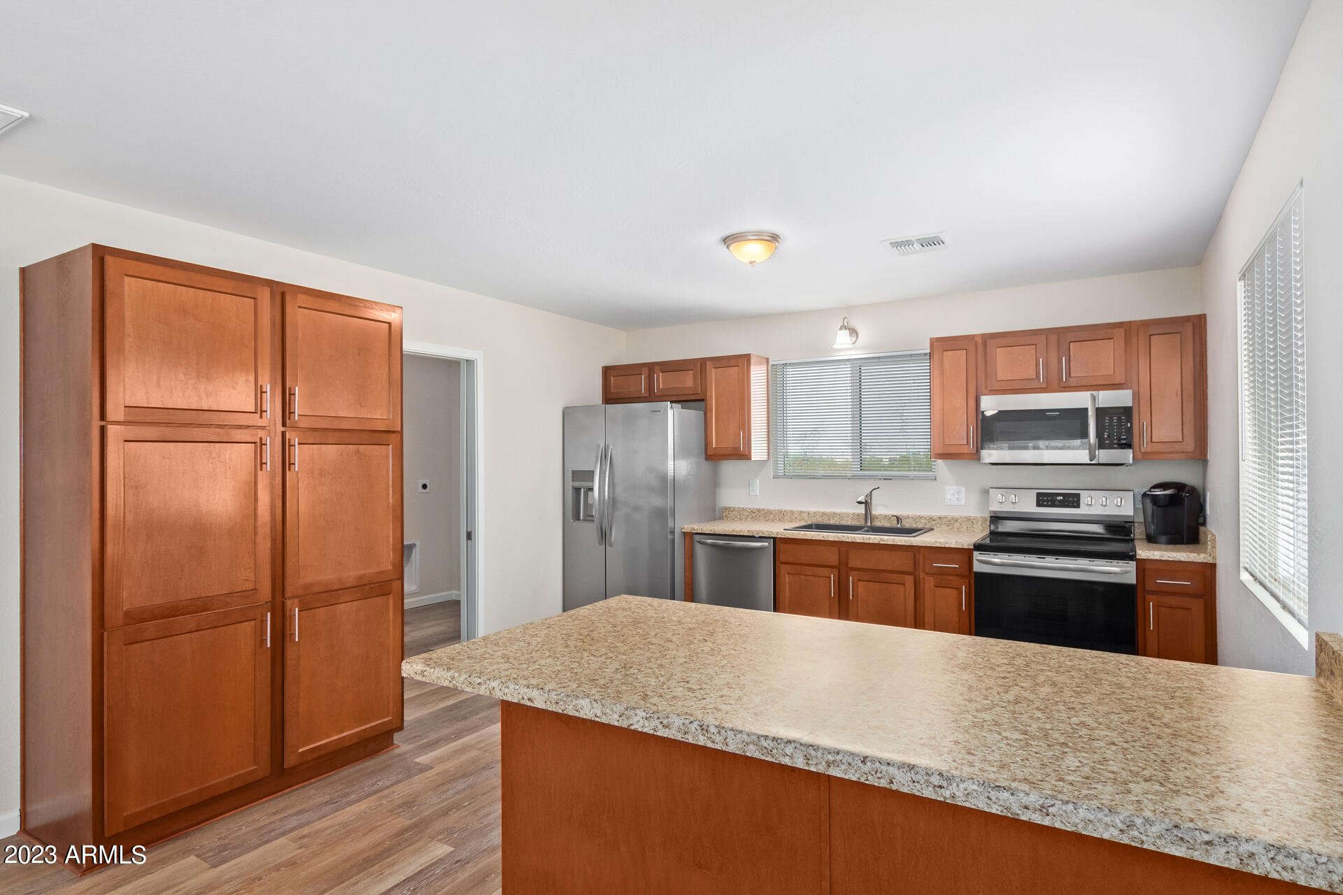 165 South Royal Palm Road Apache Junction, AZ 85119 - Photo 5 of 37 11-Royal Palm
