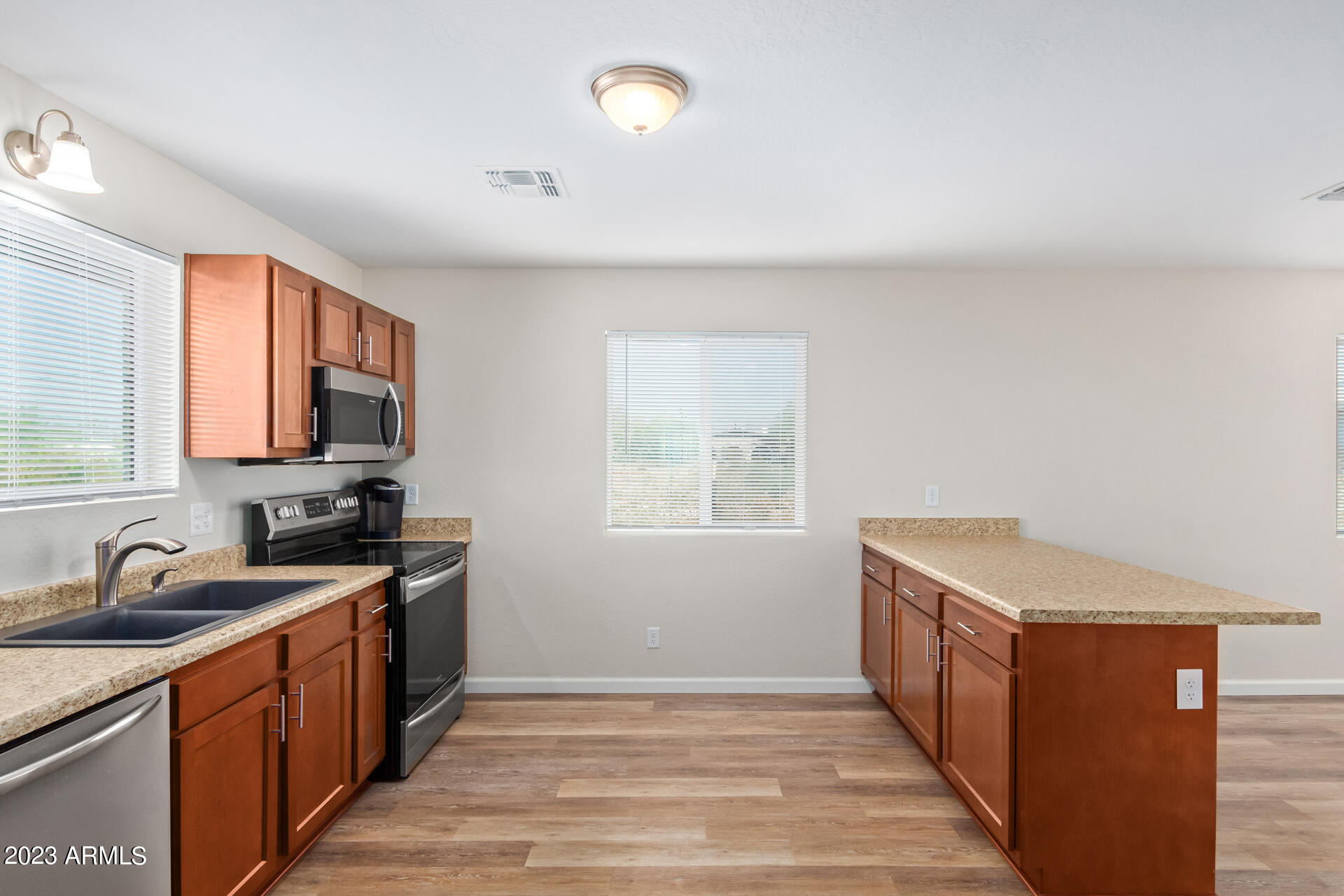 165 South Royal Palm Road Apache Junction, AZ 85119 - Photo 7 of 37 14-Royal Palm