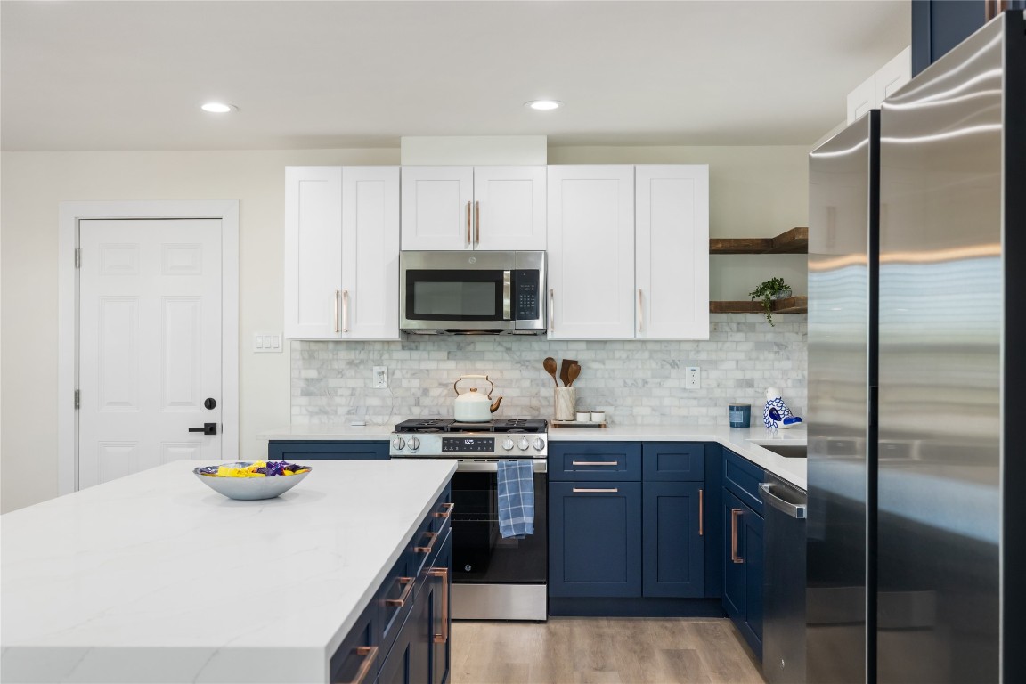 1003 Claxton Street Houston, TX 77087 - Photo 11 of 39 Kitchen