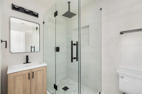 $1,995 | 1003 Claxton Street, Houston, TX 77087
