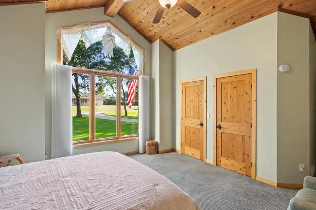 $799,900 | 8612 South Union Lake Drive Southeast, Alexandria, MN 56308