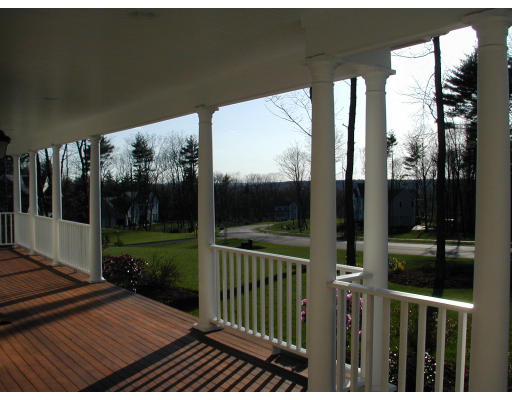 16 Juniper Road Upton, MA 01568 - Photo 3 of 14 Gallery Image 3