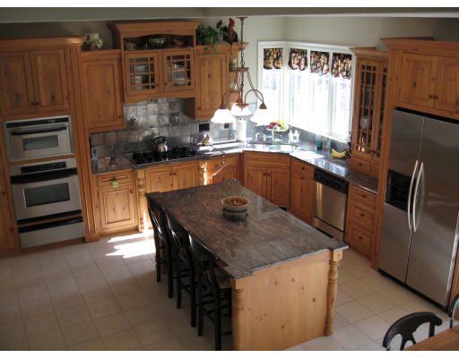 16 Juniper Road Upton, MA 01568 - Photo 6 of 14 Gallery Image 6