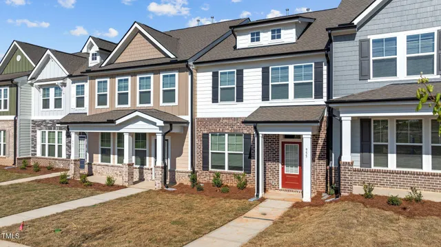 $325,000 | 955 Alma Railway Drive, Unit 563, Youngsville, NC 27596