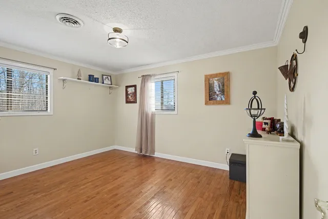 $385,000 | 225 Hickory Hill Drive, Dover, TN 37058