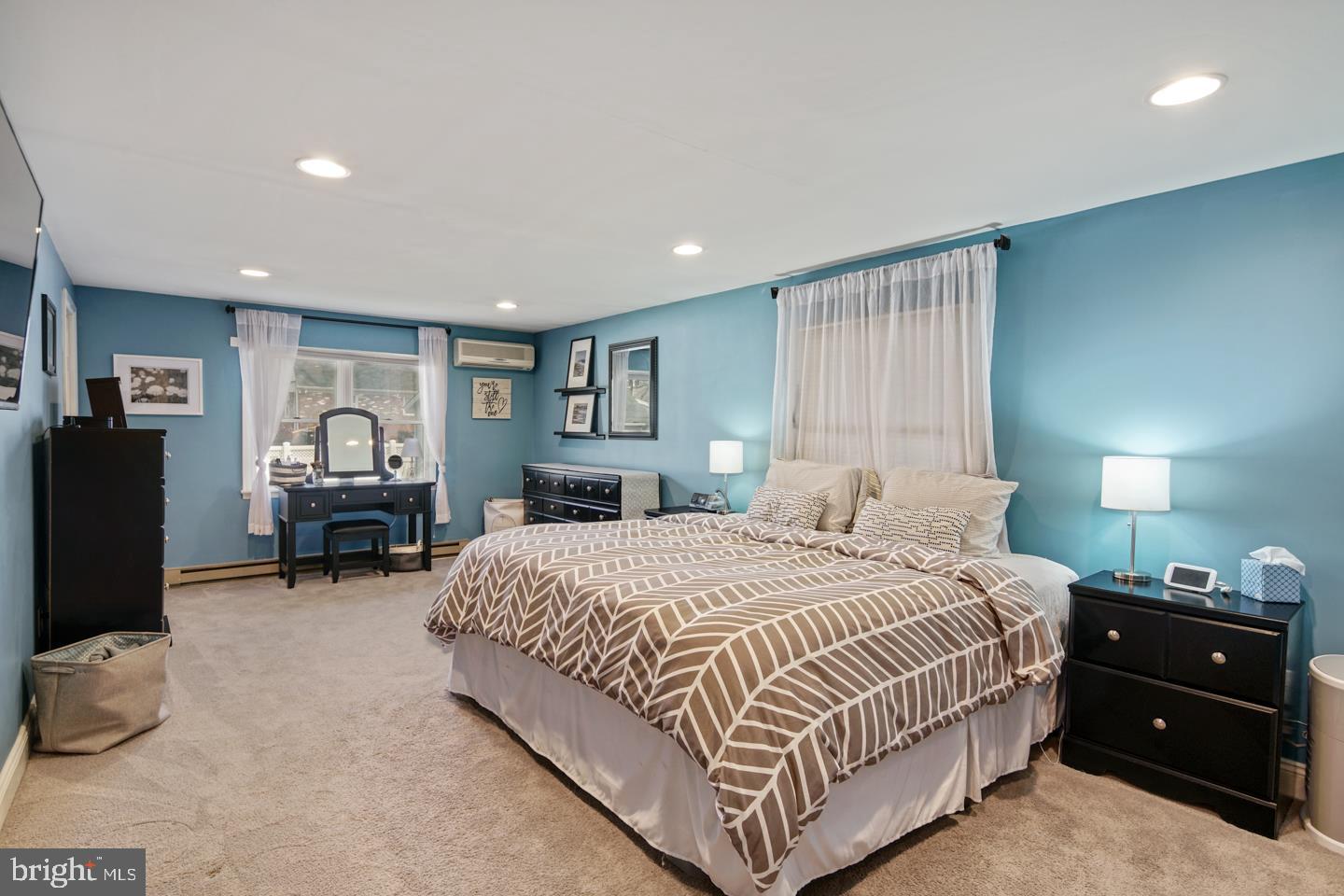 1025 Chesterfield Road Barrington, NJ 08033 - Photo 20 of 32 a bedroom with a bed and dresser