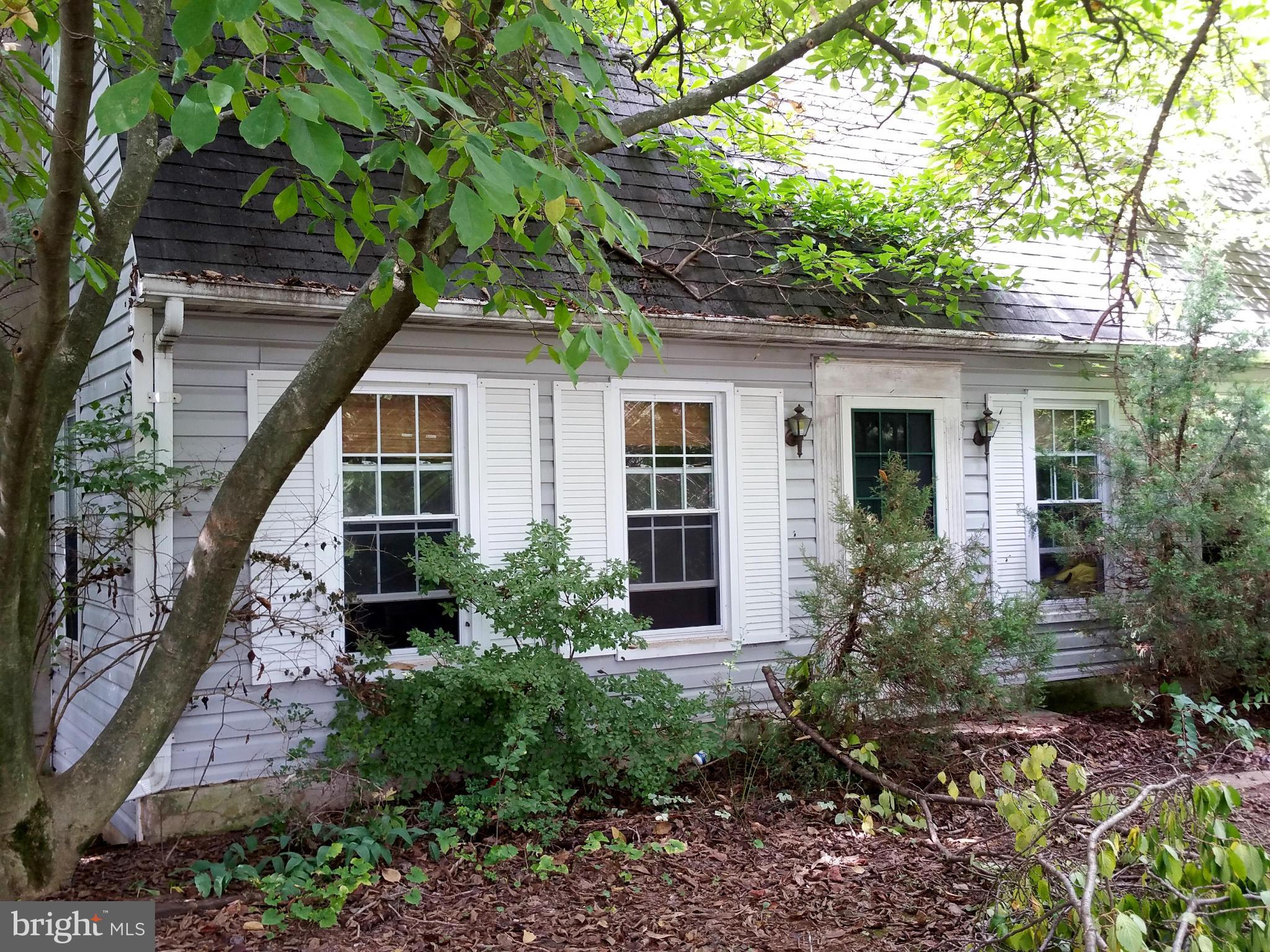 2728 Murkle Road Westminster, MD 21158 - Photo 1 of 18 Dutch Colonial Design