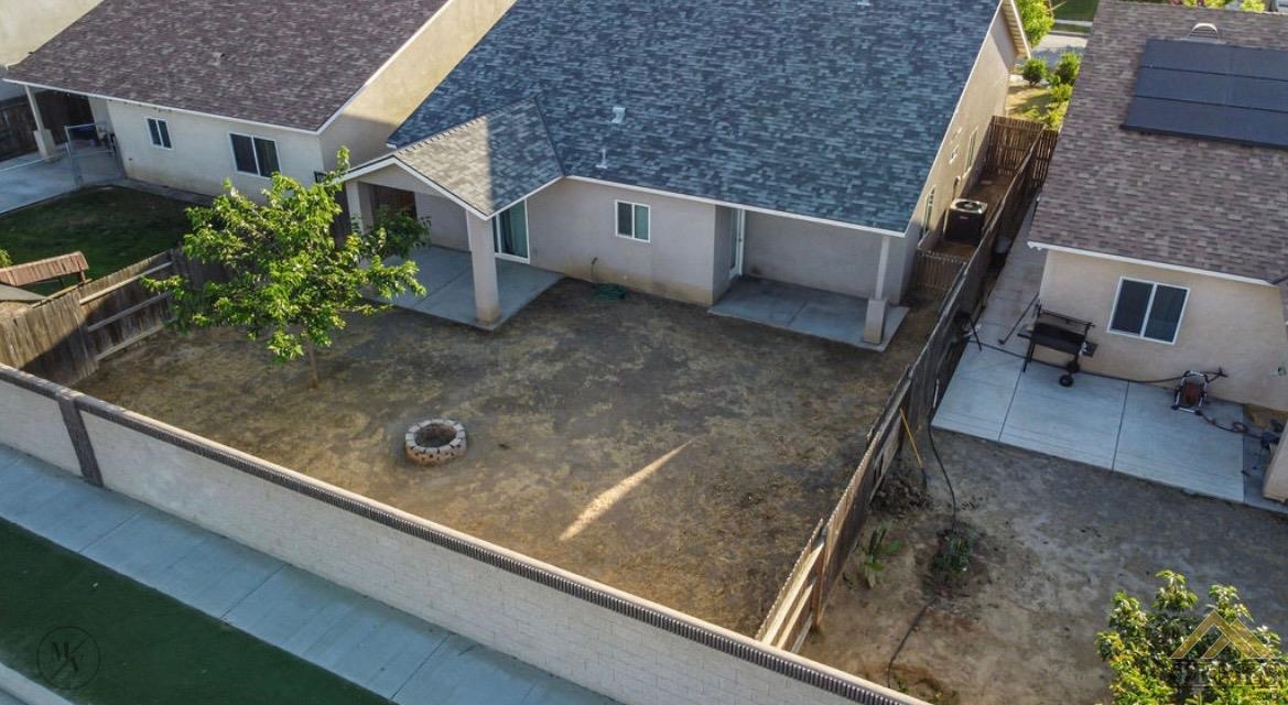 Undisclosed Address Wasco, CA 93280 - Photo 21 of 28