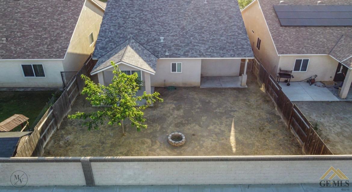 Undisclosed Address Wasco, CA 93280 - Photo 22 of 28 a view of outdoor space