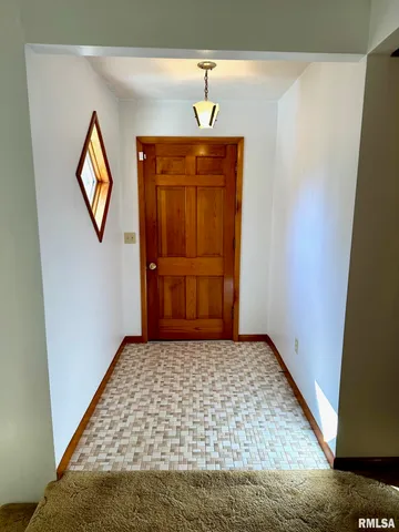 $122,000 | 1492 Passavant Drive, Jacksonville, IL 62650