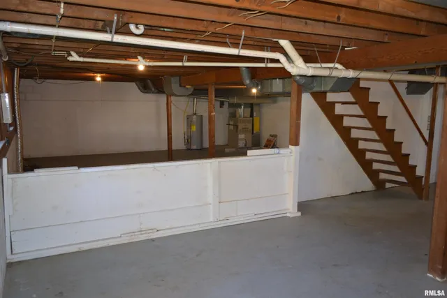 $122,000 | 1492 Passavant Drive, Jacksonville, IL 62650