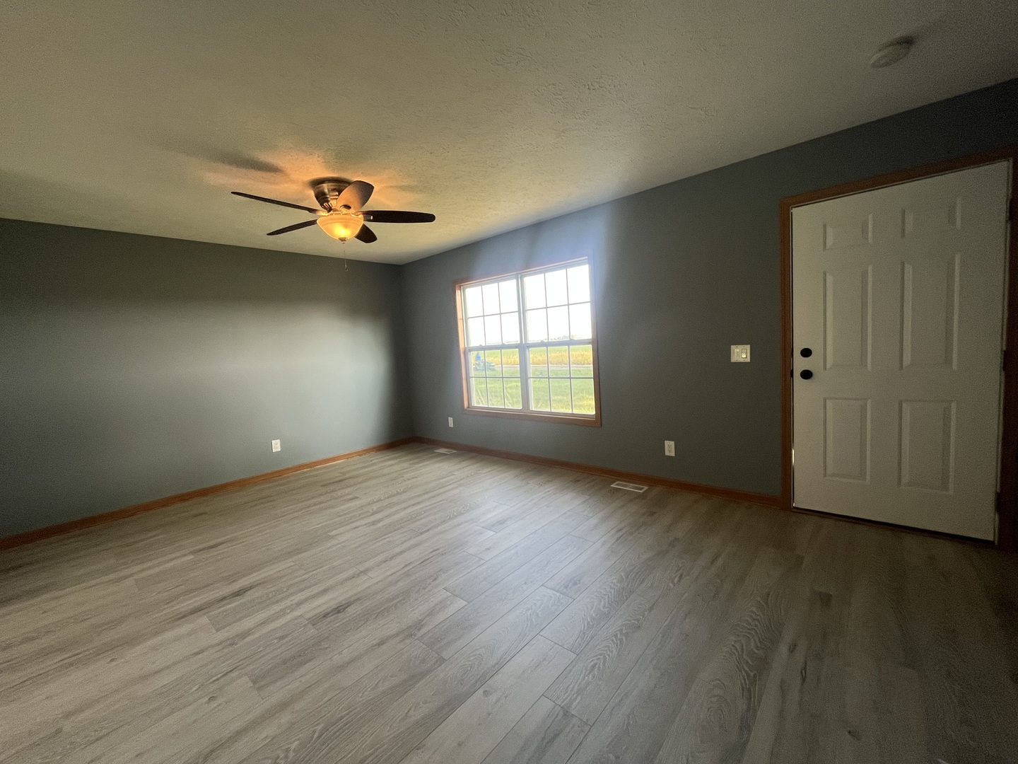 1494 North 15th Road Streator, IL 61364 - Photo 3 of 25