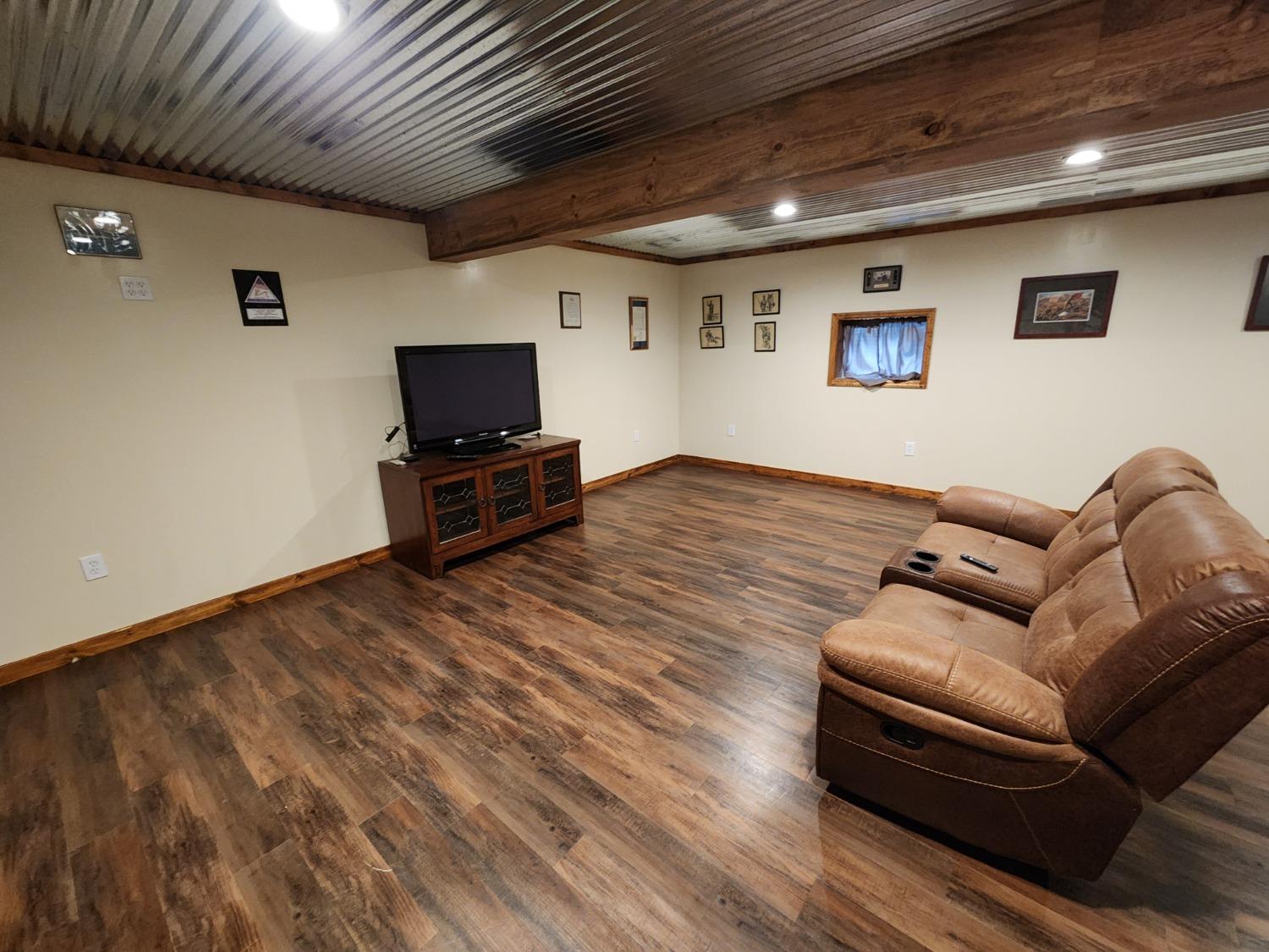 11492 Searcy Rdg Road Patriot, IN 47038 - Photo 6 of 49