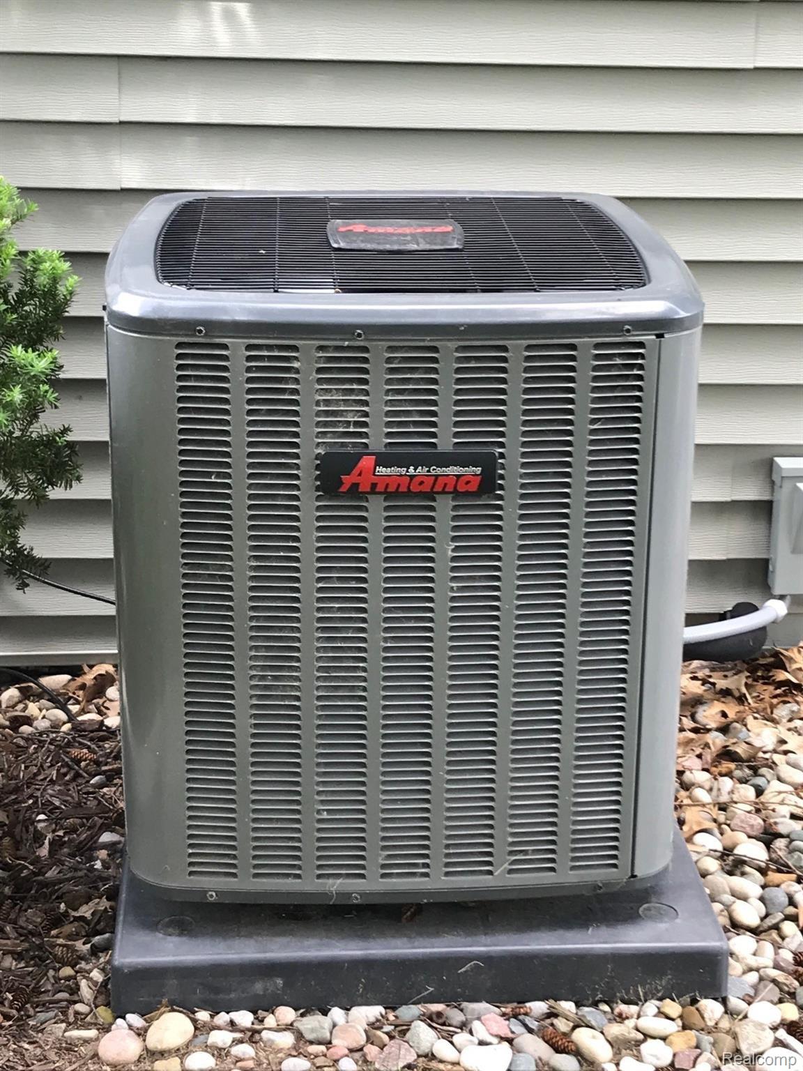 1480 Clark Lake Road Brighton, MI 48114 - Photo 8 of 36 New Air Conditioner 2015