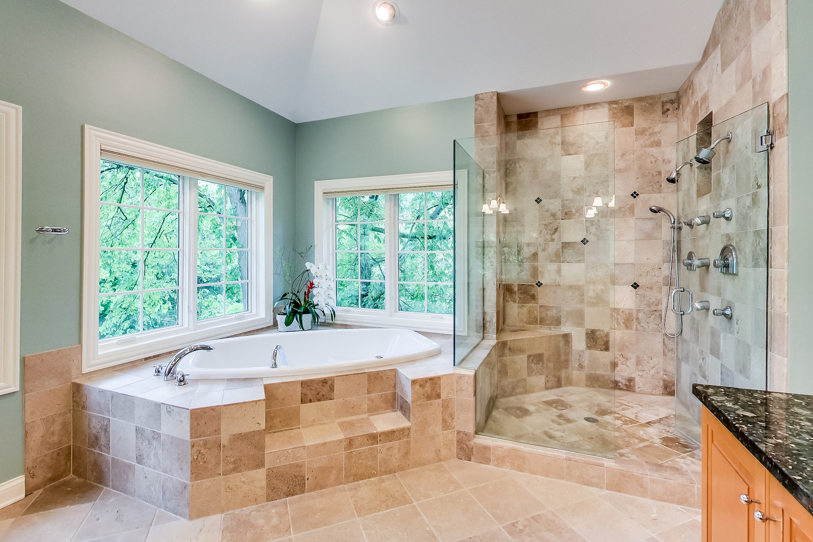 4289 Hilltop Road Long Grove, IL 60047 - Photo 20 of 42 a spacious bathroom with sink shower and bathtub