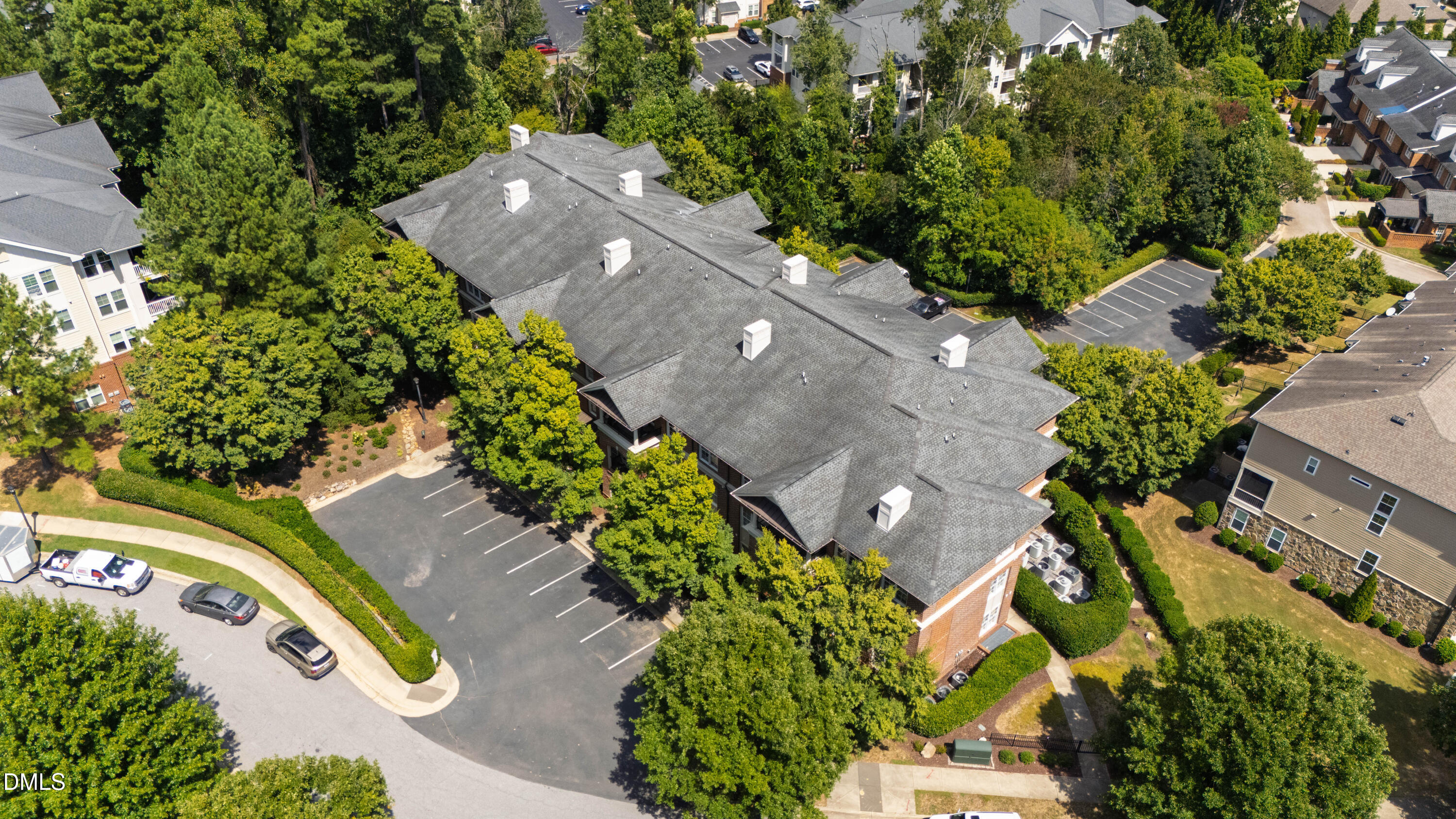 340 Allister Drive, Unit 113 Raleigh, NC 27609 - Photo 38 of 44 Allister Unit 113 (13)