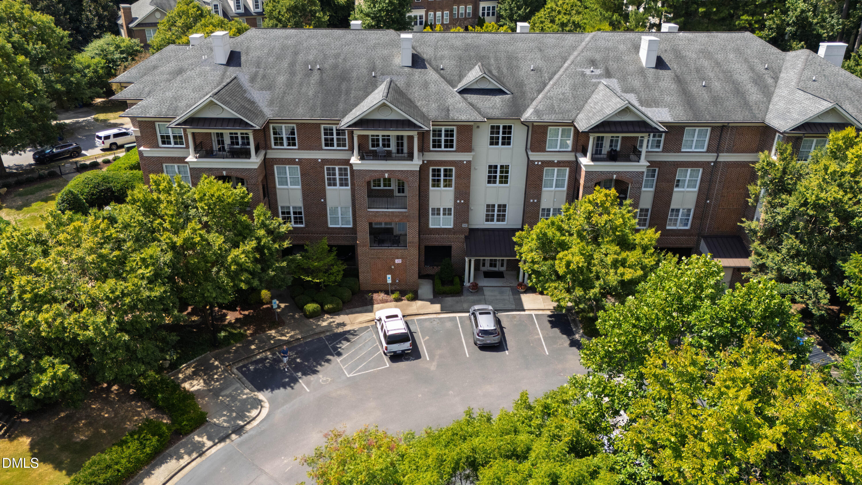 340 Allister Drive, Unit 113 Raleigh, NC 27609 - Photo 40 of 44 Allister Unit 113 (14)