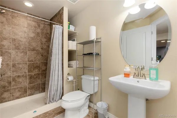 $875,000 | 6189 South Oak Hill Way, Aurora, CO 80016