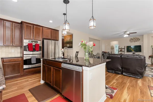 $875,000 | 6189 South Oak Hill Way, Aurora, CO 80016