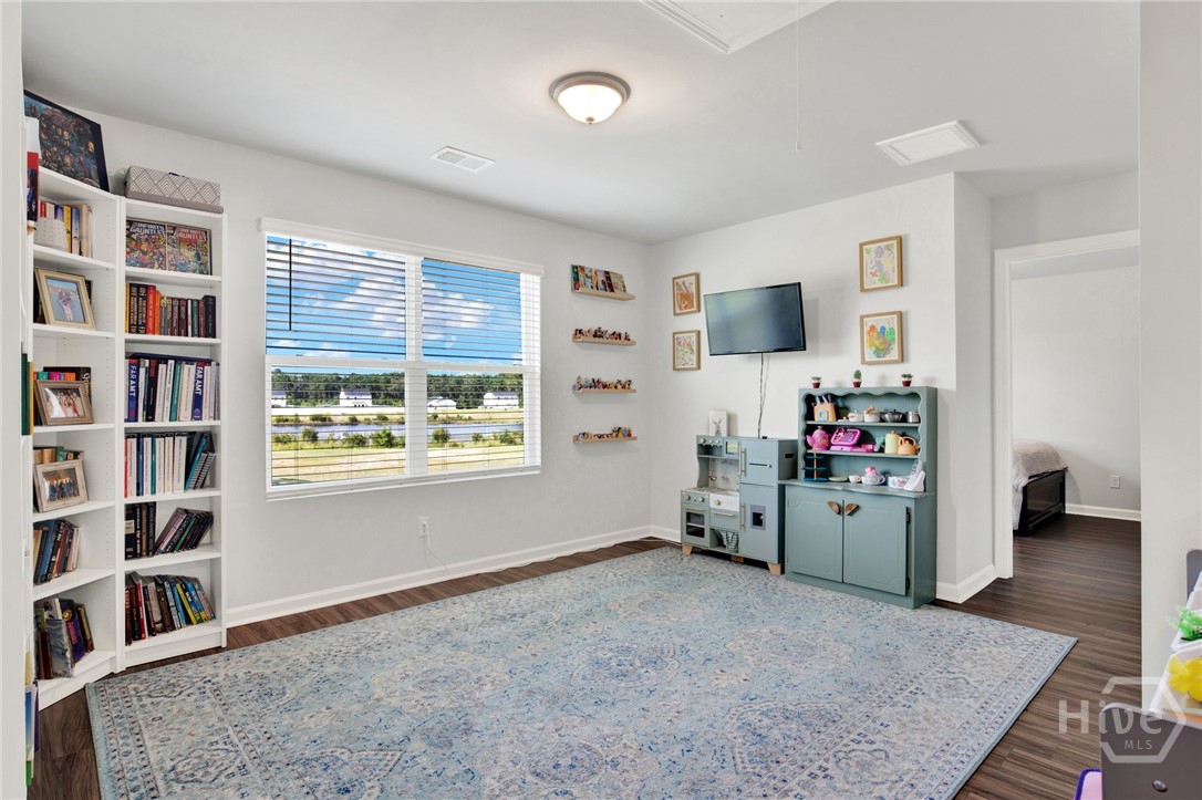 690 Wilkins Road Midway, GA 31320 - Photo 19 of 31 Upstairs loft