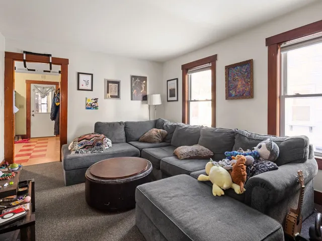 $465,000 | 39 Grove Street, Burlington, VT 05401