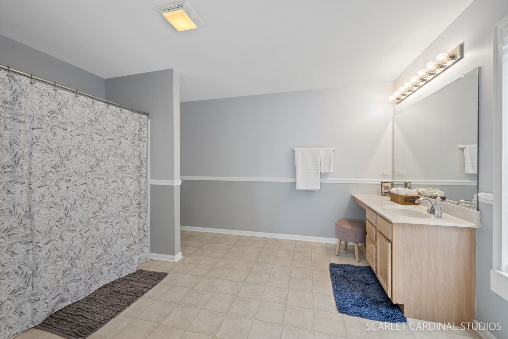 3214 Marbill Farm Road Montgomery, IL 60538 - Photo 15 of 27 a bathroom with a sink a toilet and mirror