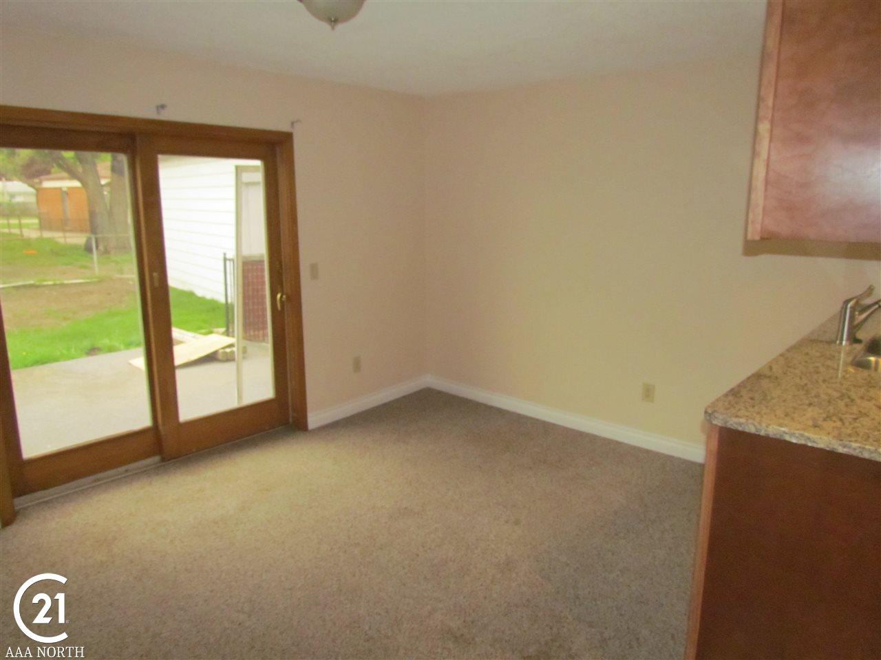 32420 Rosenbusch Drive Warren, MI 48088 - Photo 5 of 20