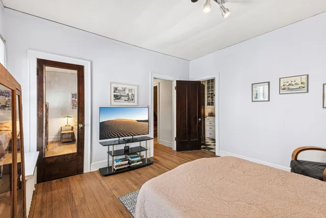 $799,000 | 1201 Noyes Street, Evanston, IL 60201