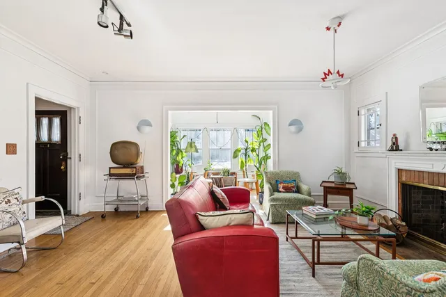 $799,000 | 1201 Noyes Street, Evanston, IL 60201