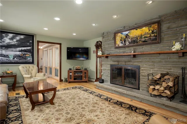 $1,400,000 | 1650 Ridge Road, Lewiston, NY 14092