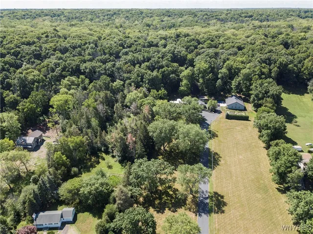 $1,400,000 | 1650 Ridge Road, Lewiston, NY 14092