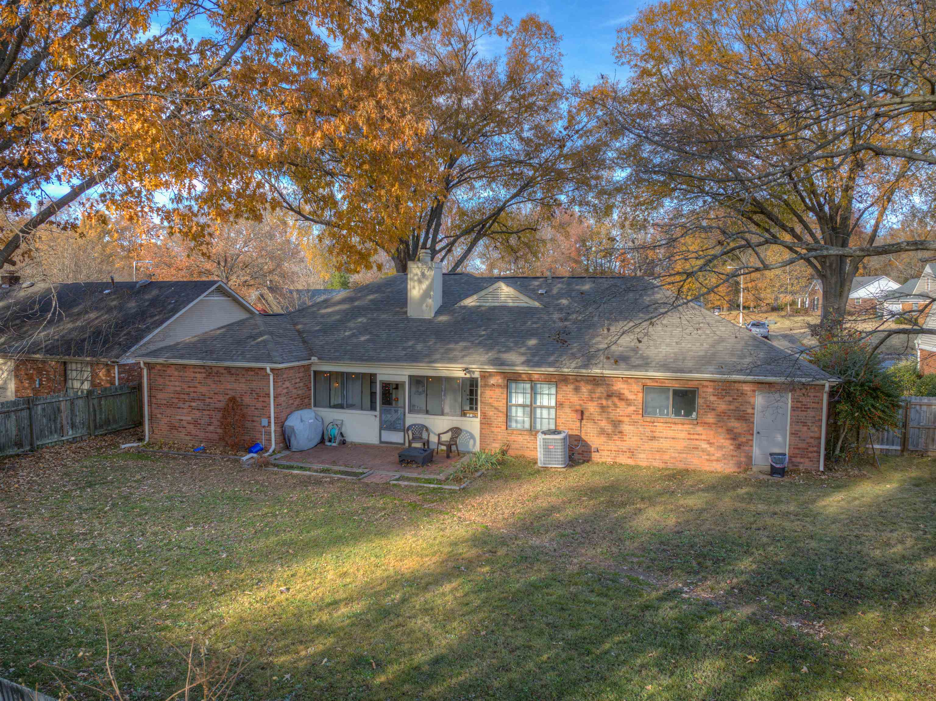7099 Crestridge Road Memphis, TN 38119 - Photo 20 of 25 Gallery Image 20