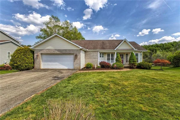 $369,900 | 1009 Derekton Drive, Latrobe, PA 15650