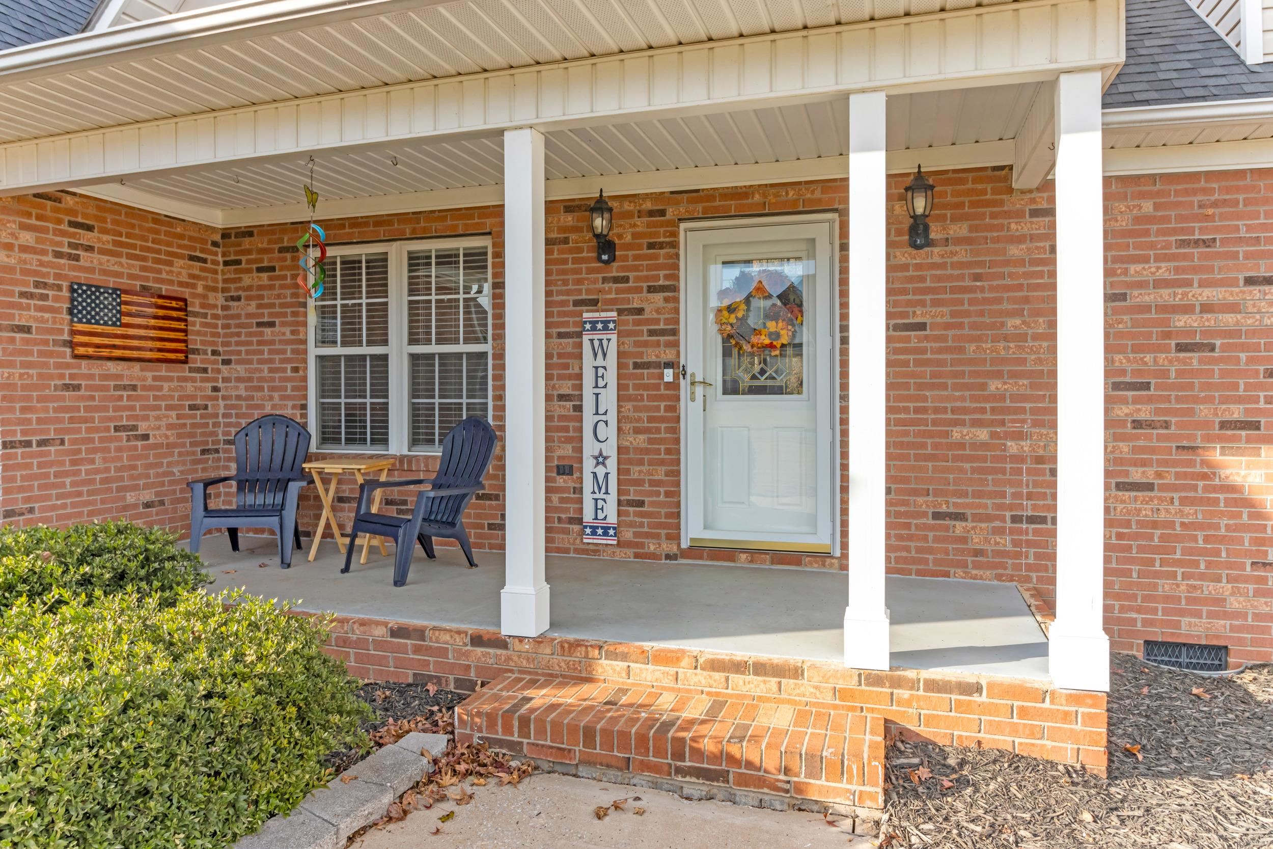 137 Stonehedge Drive Inman, SC 29349 - Photo 4 of 35