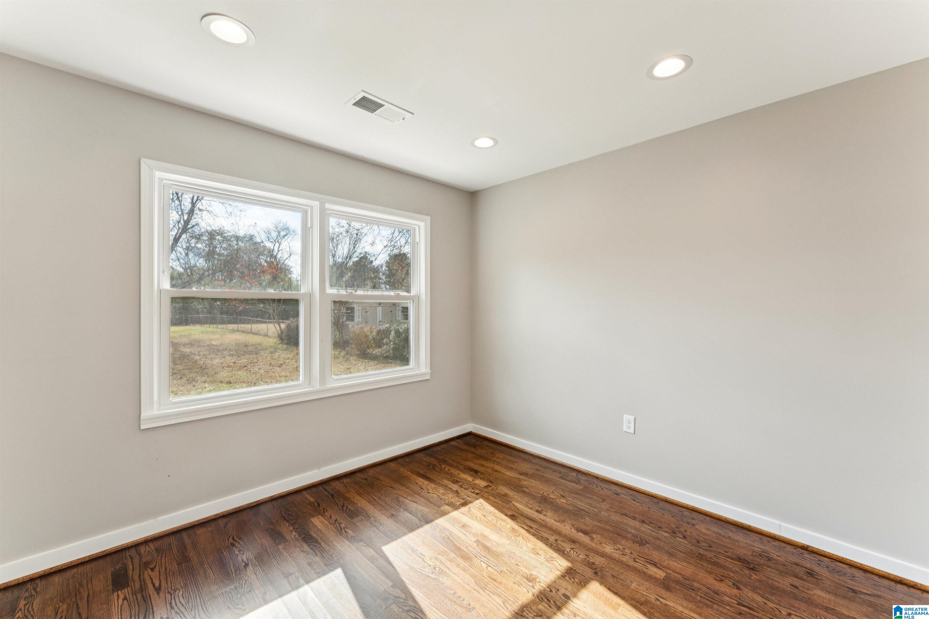 225 Payne Road Gardendale, AL 35071 - Photo 15 of 32