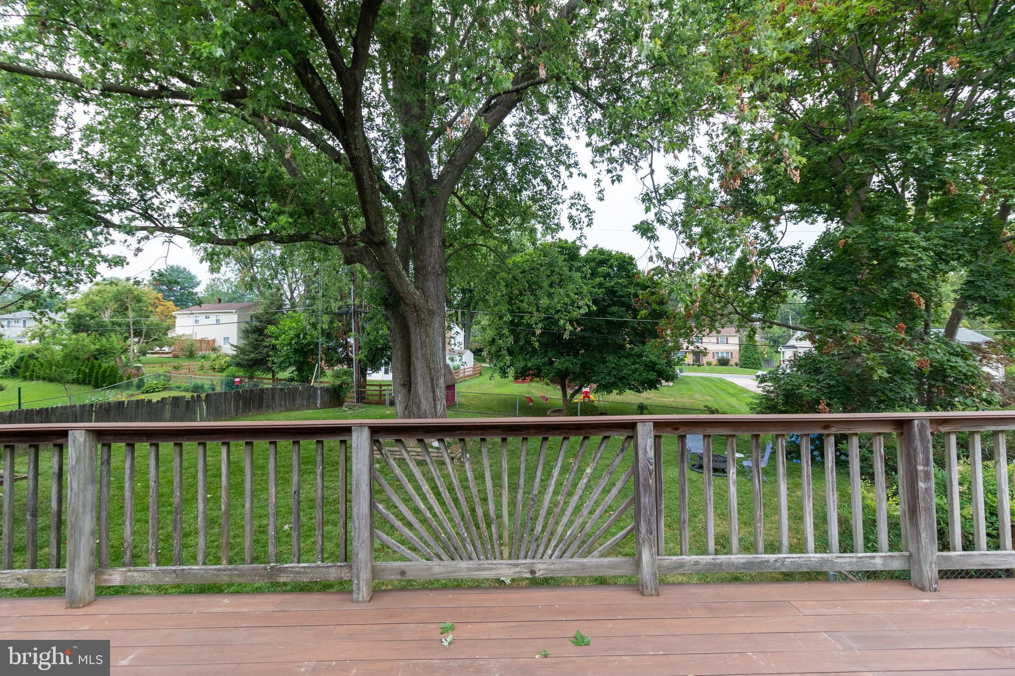 208 Homevale Road Reisterstown, MD 21136 - Photo 11 of 64 Deck