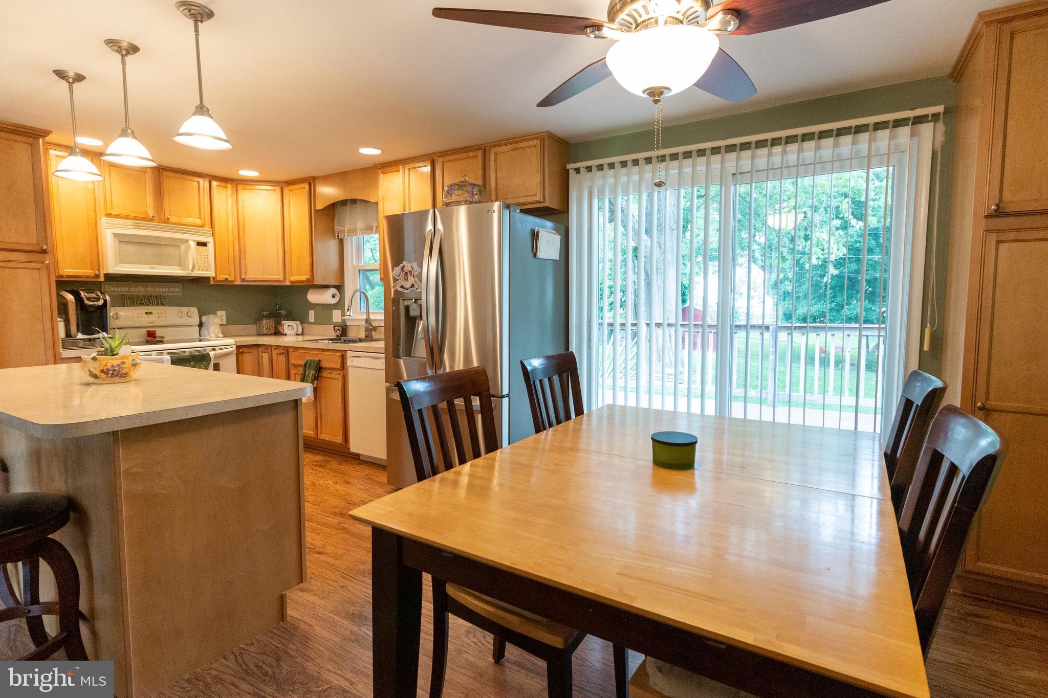 208 Homevale Road Reisterstown, MD 21136 - Photo 26 of 64 Dining Room