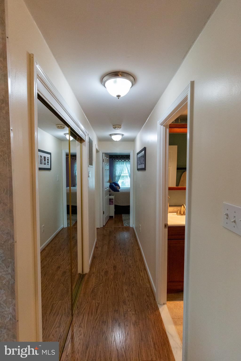 208 Homevale Road Reisterstown, MD 21136 - Photo 29 of 64 Hall