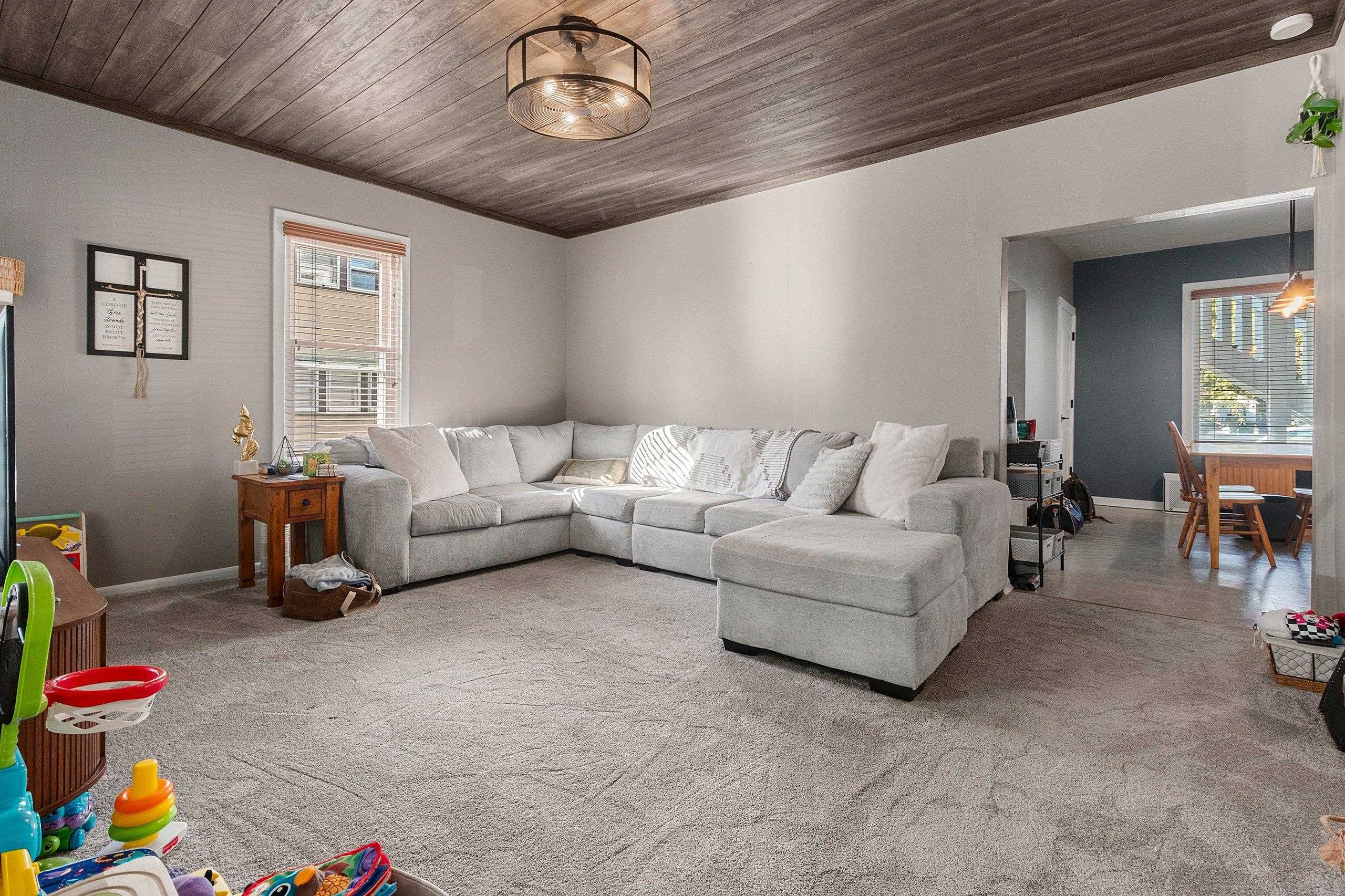 826 West 4th Street Appleton, WI 54914 - Photo 2 of 55 Gallery Image 2