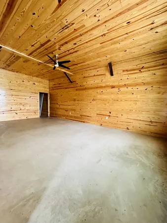 $845,000 | 5843 Highway 41 North, Cedar Hill, TN 37032