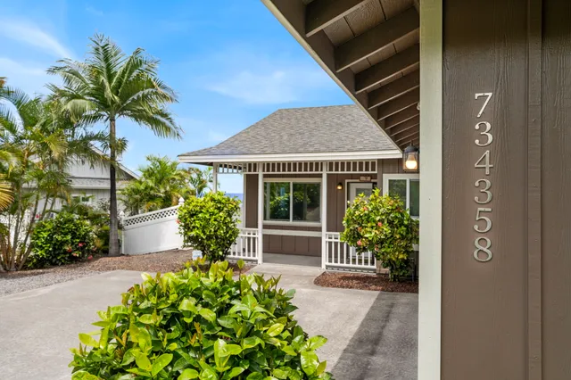 $899,000 | 73-4358 Kapuahi Street, Kailua-Kona, HI 96740