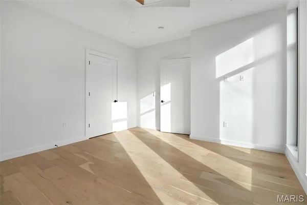 $995,000 | 215 North Sarah Street, Unit 8, St. Louis, MO 63108